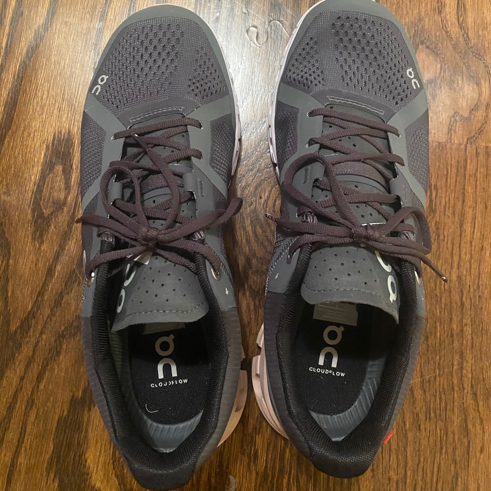 ON Running Shoes